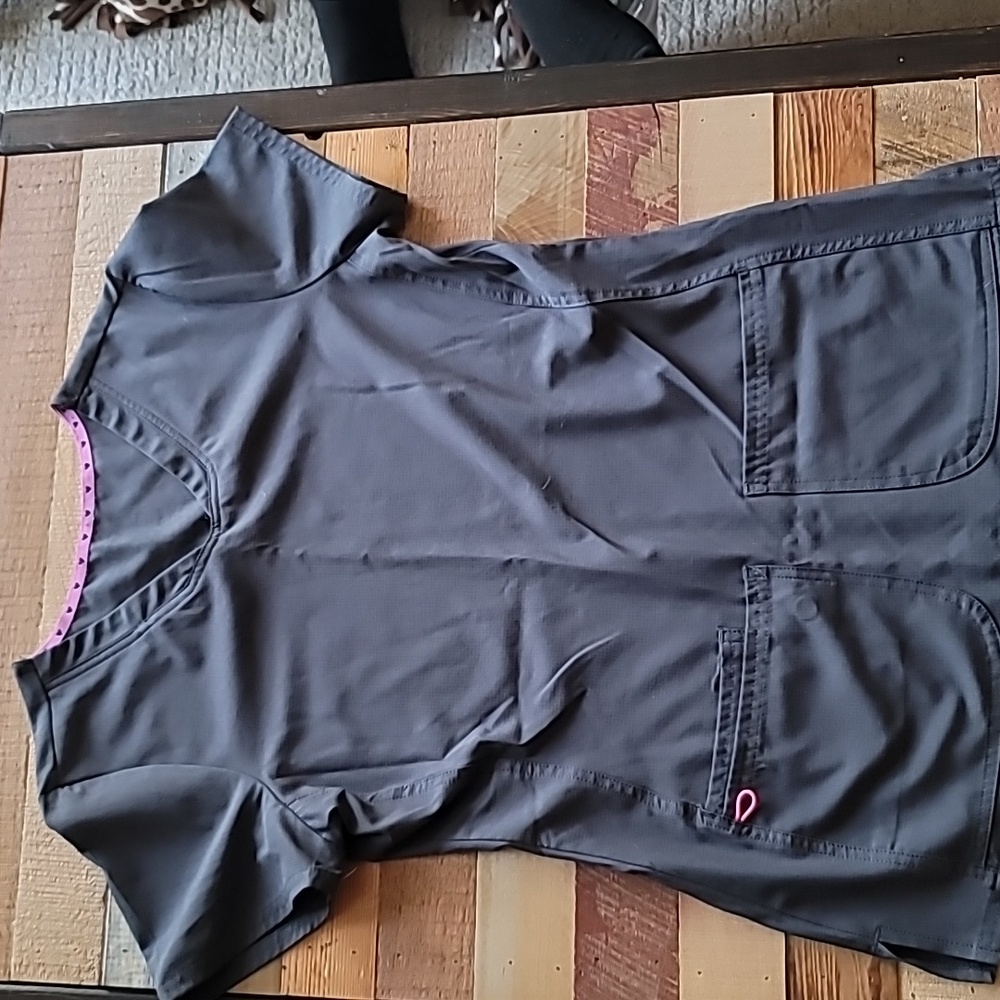 HEARTSOUL SMALL SCRUB TOP